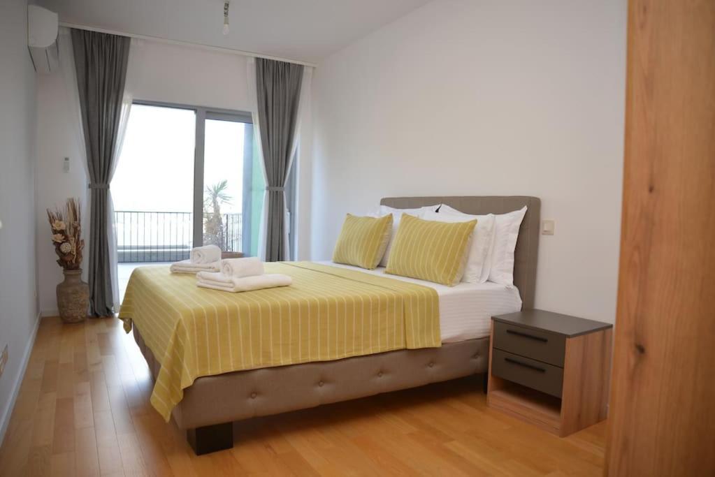 Design Flat With Impressive Boka Bay View Apartment Kotor Luaran gambar